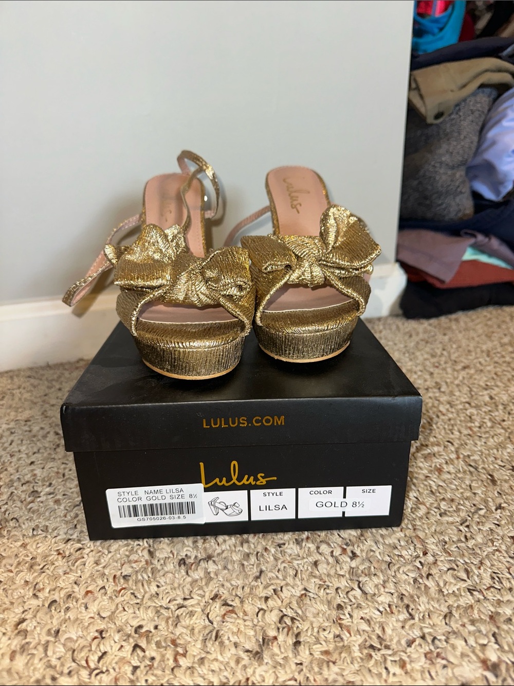 Lulus Lisa good size 8.5 heels worn once